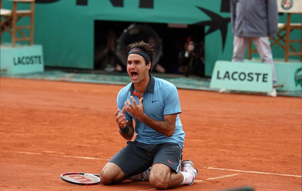 包含费德勒迎来十赛季高光表现,G2球迷沸腾!的词条 包含费德勒迎来十赛季高光表现,G2球迷沸腾!的词条