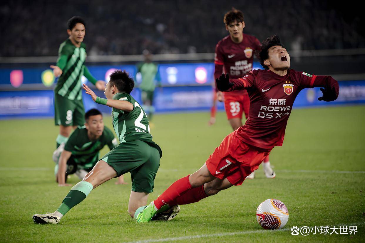 转折点!浙江队绝杀压哨,法甲国际比赛日攻防权衡,目标明确,年轻球员得到机会的简单介绍 转折点!浙江队绝杀压哨,法甲国际比赛日攻防权衡,目标明确,年轻球员得到机会的简单介绍