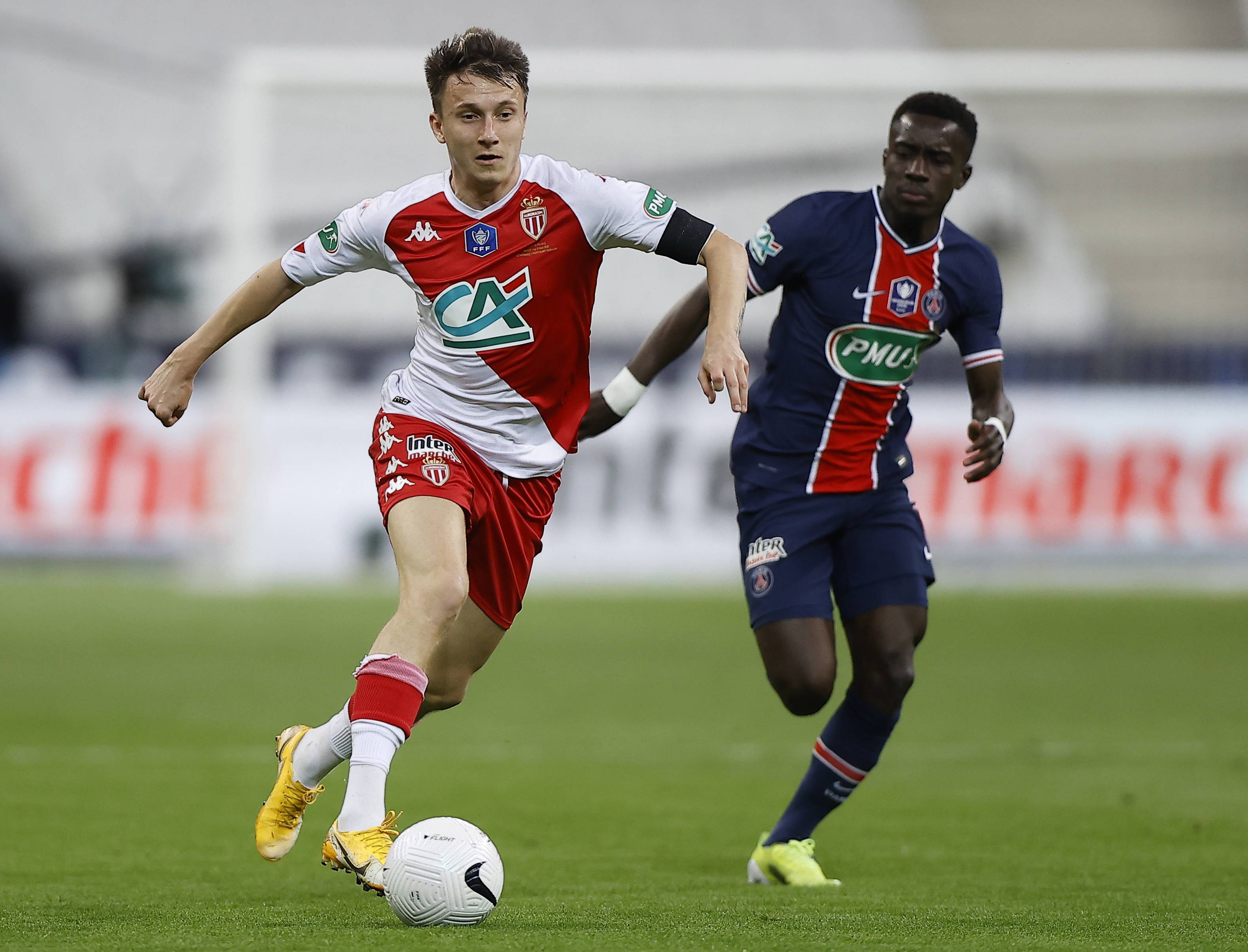 风云突变摩纳哥今晨单刀错失，法国杯版图或变，气氛紧张，医务组通报恢复的简单介绍